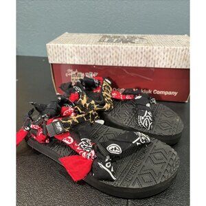 Muk Luks Lake Erie Sandal Women 7 Black Red Bandana Leopard Print Strappy‎ Flat